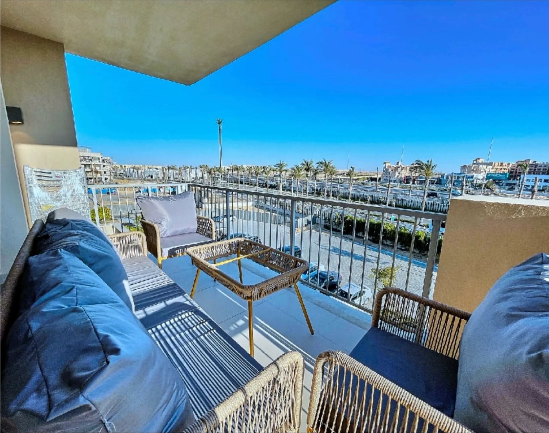 Marassi Marina West - Studio - 3rd Floor - EM05