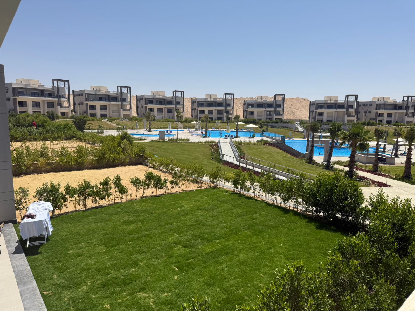 Townhouse - 4BR + Nany room - G02